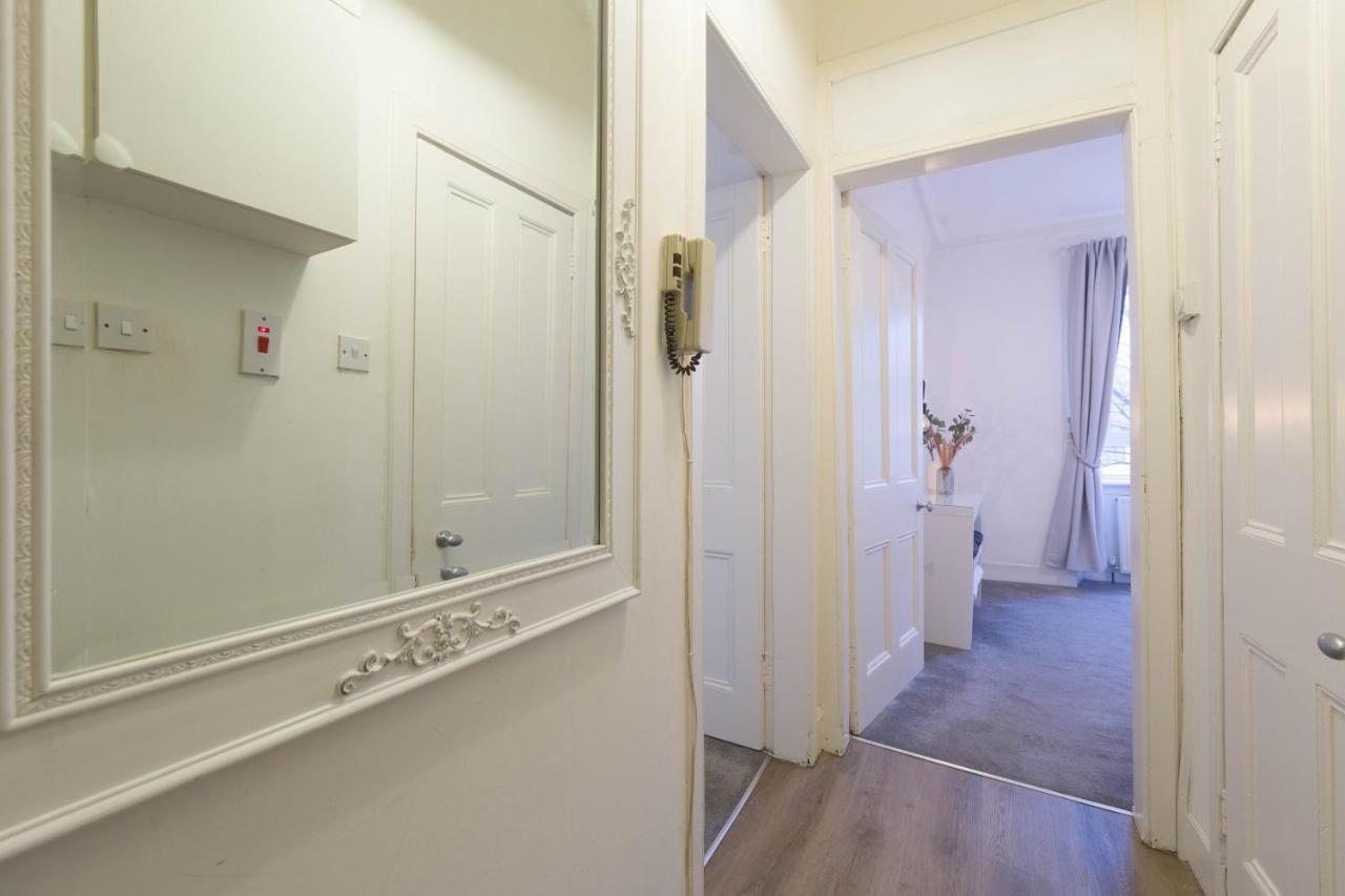 Stylish And Comfortable City Centre Apartment Edinburgh Exterior photo
